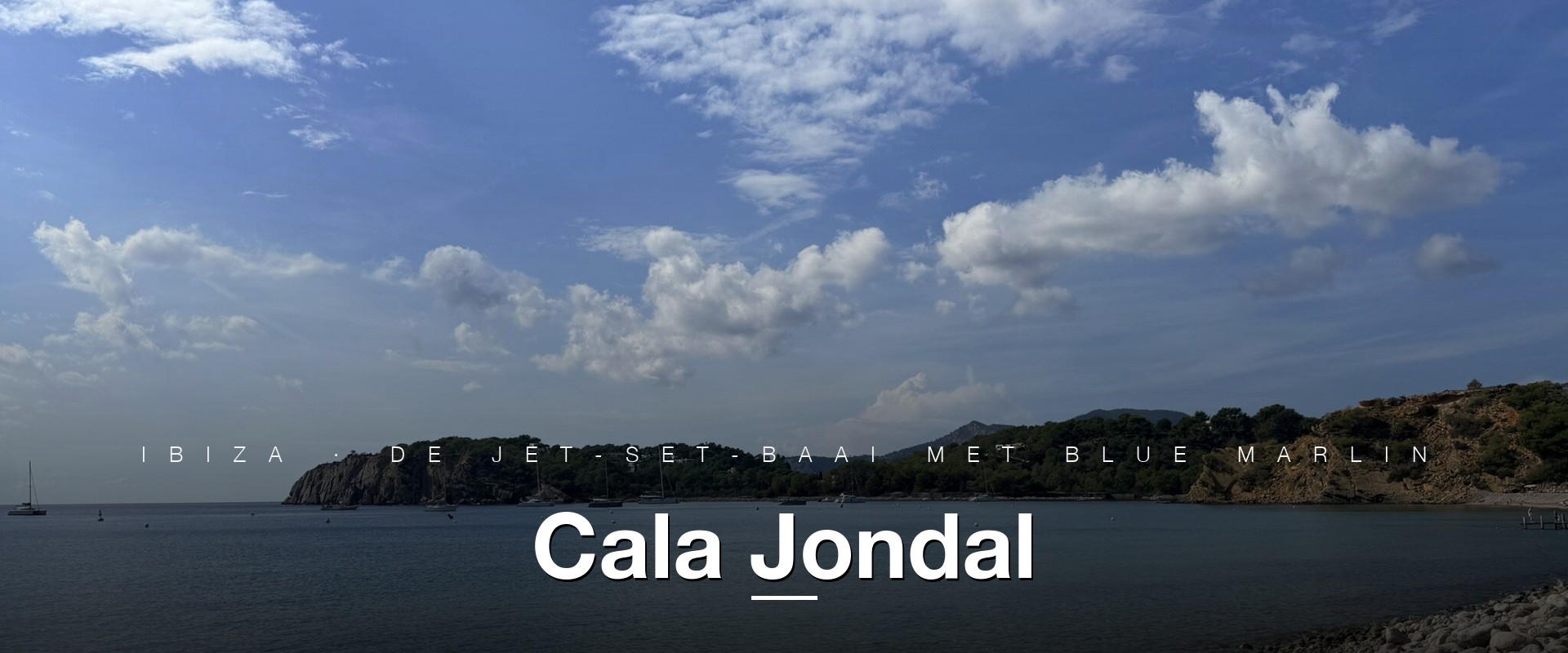 Cala Jondal panorama zuidkust Ibiza