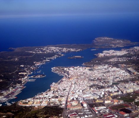 Haven van Maó op Menorca