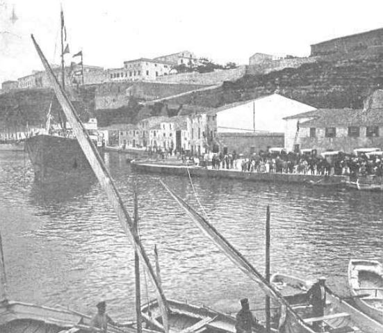 Haven van Maó op Menorca