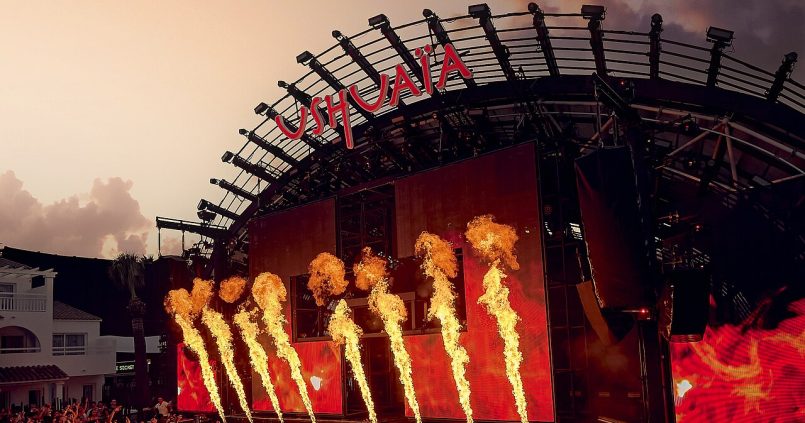 Martin Garrix DJ'ing in Ushuaïa Ibiza 2024