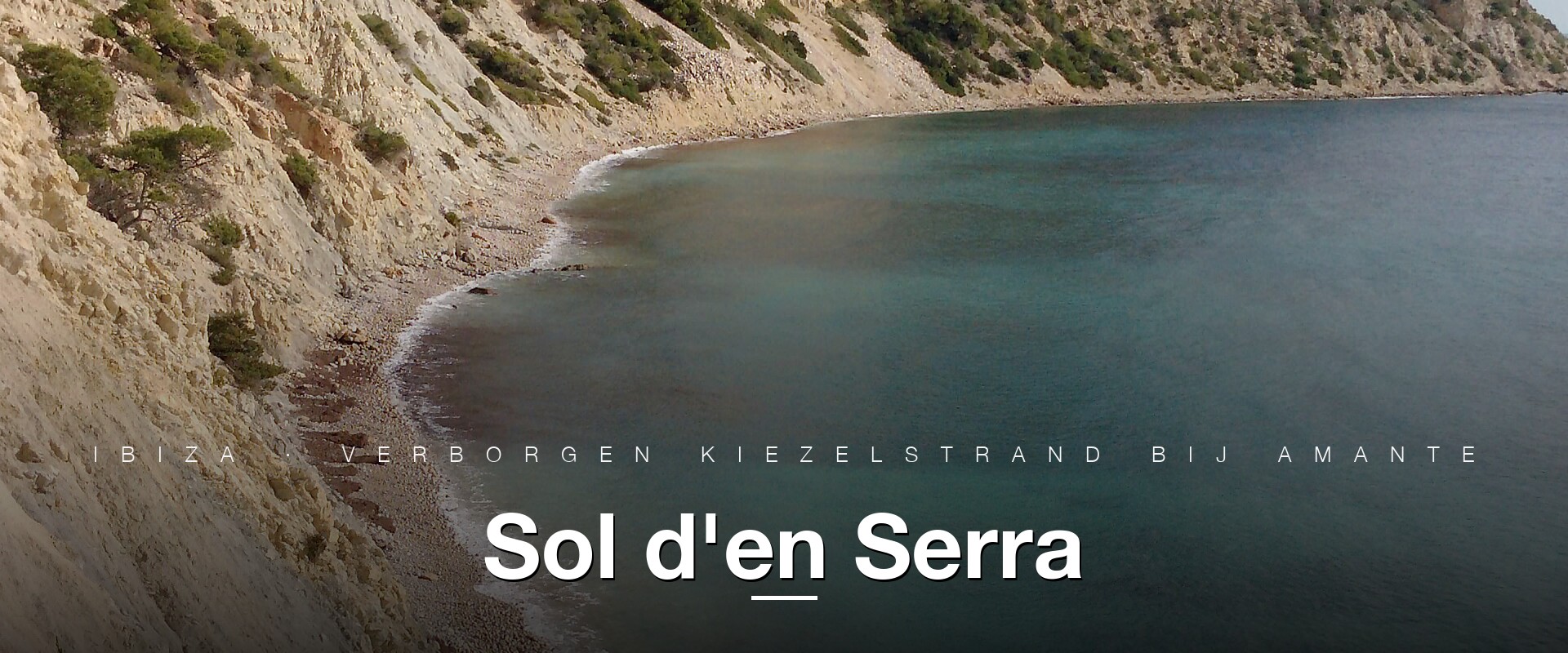 Sol d'en Serra kiezelstrand oostkust Ibiza