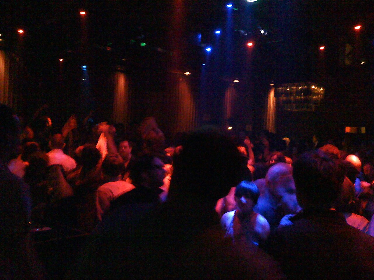 BCM Planet Dance Mallorca: de grote club van Magaluf 3 Een volle dansvloer tot in de kleine uurtjes.