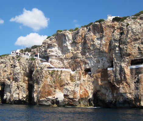 Cova d'en Xoroi Menorca op Menorca