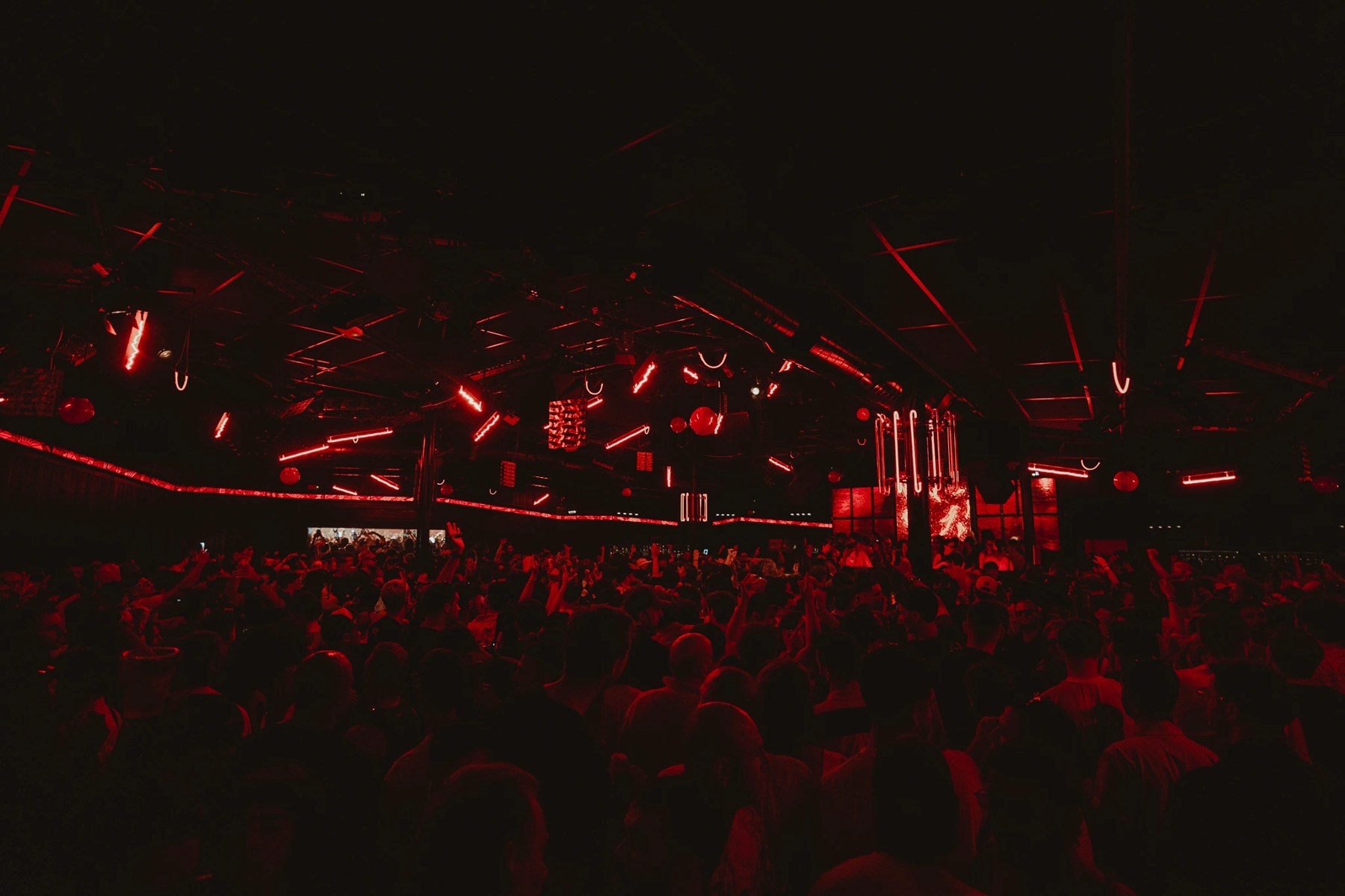 DC10 Ibiza: de underground clubtempel bij het vliegveld 1 DC10 Ibiza, Ibiza