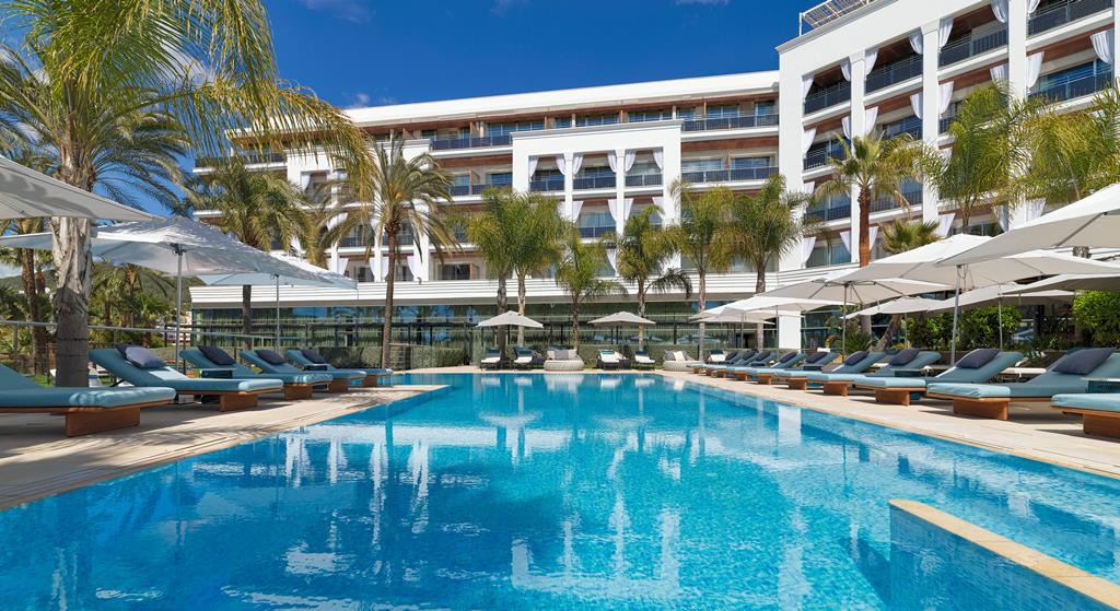 Aguas de Ibiza: vijfsterrenhotel in Santa Eulària 2 Aguas de Ibiza op Ibiza
