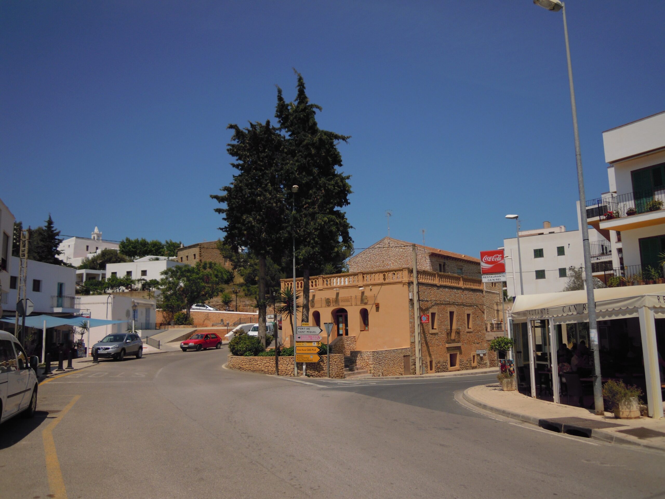 Auto huren op Ibiza zonder creditcard: wie accepteert een debetkaart 5 Auto huren op Ibiza zonder creditcard, foto 4