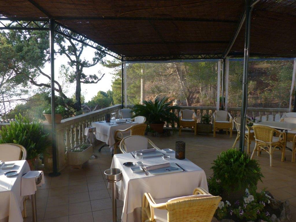 Béns d'Avall Mallorca: fine-dining aan de Tramuntana-kust (tot 2027 gesloten) 4 Béns d’Avall Mallorca, foto 3