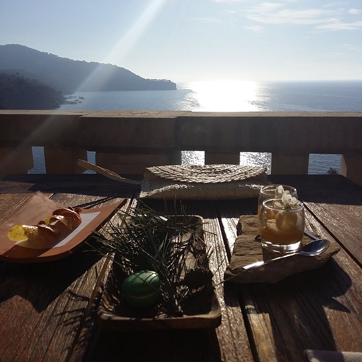 Béns d'Avall Mallorca: fine-dining aan de Tramuntana-kust (tot 2027 gesloten) 7 Béns d’Avall Mallorca, foto 6