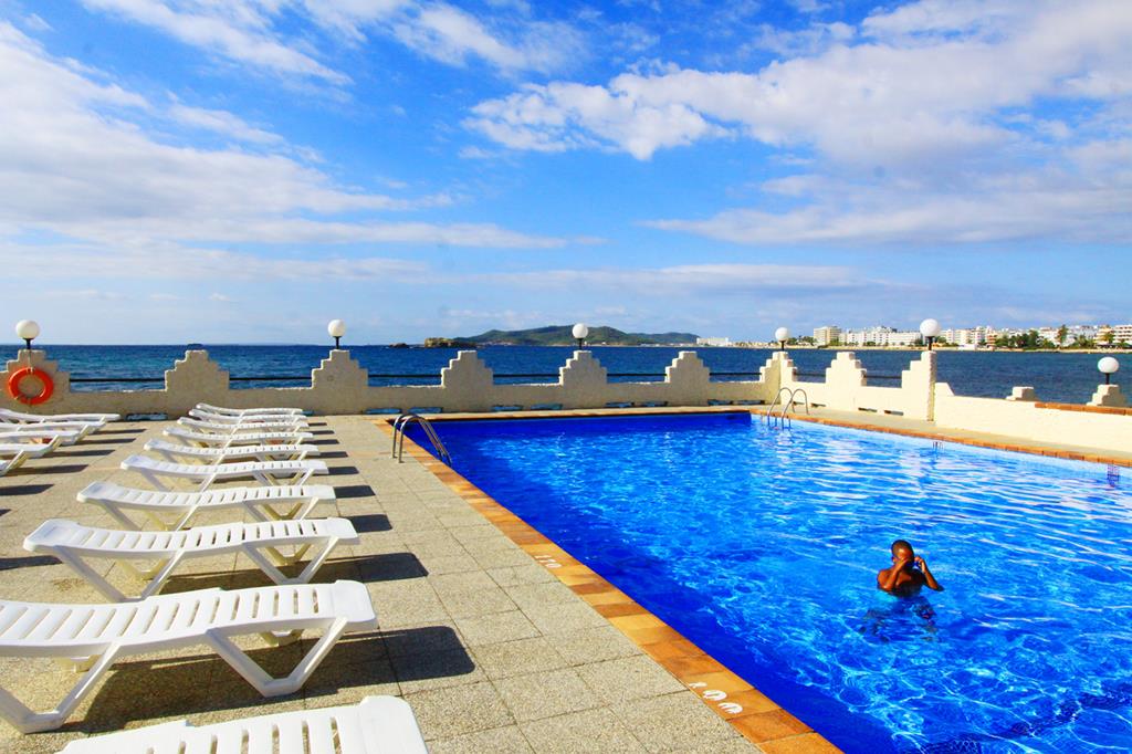 BG Nautico Ebeso: strandhotel bij Ibiza-stad 4 BG Nautico Ebeso op Ibiza
