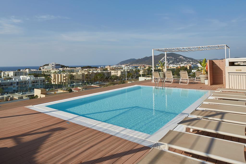 Casa Luis: appartementen bij Santa Eulària 3 Apartamentos Casa Luis by Invisa op Ibiza