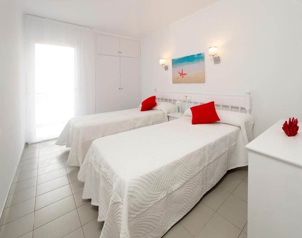 Coral Star: familiehotel in Sant Antoni 2 Coral Star Hotel & Apartments op Ibiza