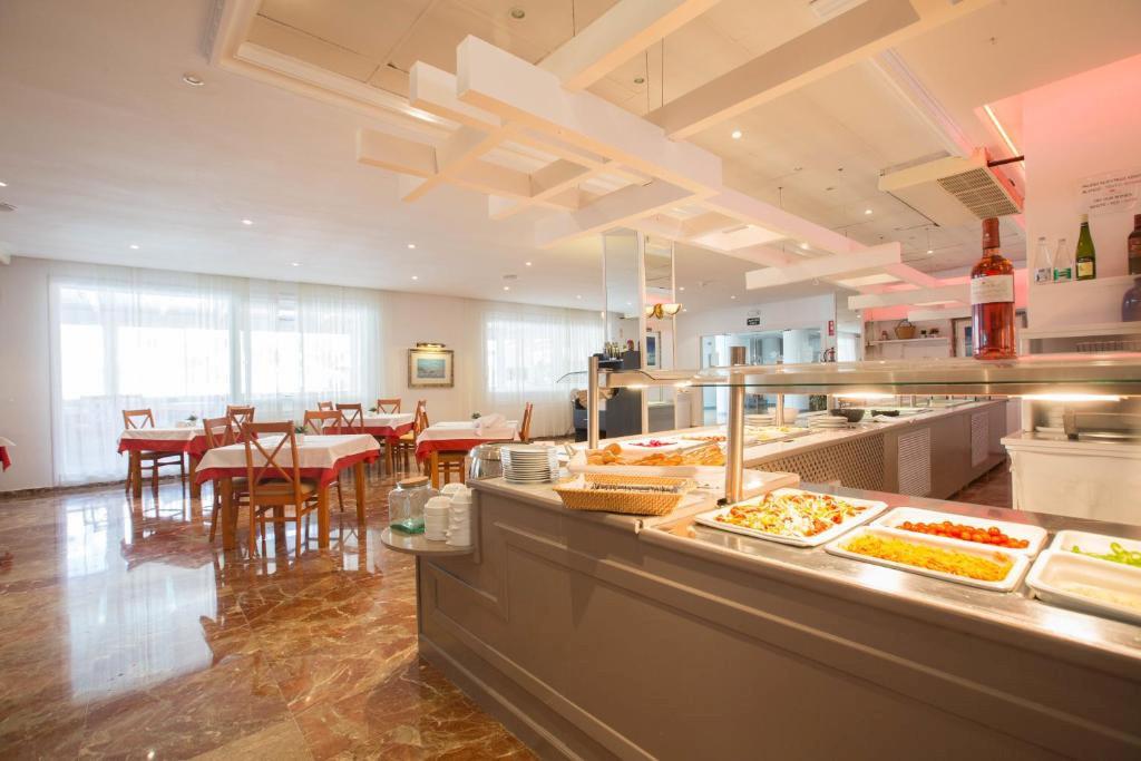 Coral Star: familiehotel in Sant Antoni 5 Coral Star Hotel & Apartments op Ibiza