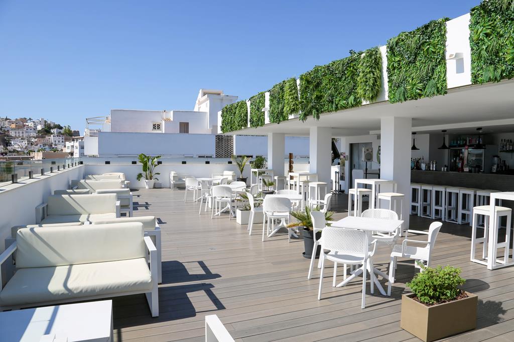 El Puerto ibiza op Ibiza
