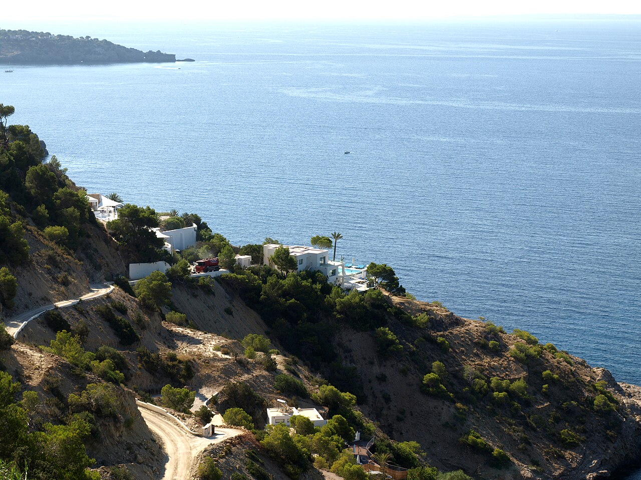 Wandelen op Ibiza: de routes die er zijn, en de plek die dicht is 9 De kliffen bij Es Cubells aan de zuidkust van Ibiza
