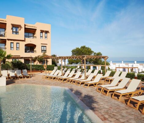 Insotel Club Tarida Playa op Ibiza