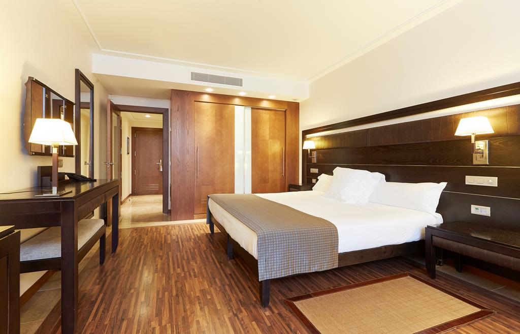 Insotel Fenicia Prestige: luxe met spa 4 Insotel Fenicia Prestige Suites & Spa op Ibiza