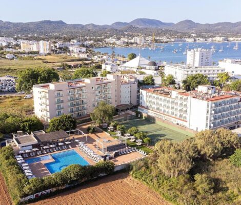 Invisa Es Pla op Ibiza
