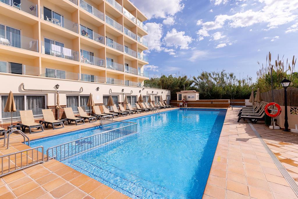Invisa Es Pla: vanaf 18 jaar, Sant Antoni 2 Invisa Es Pla op Ibiza
