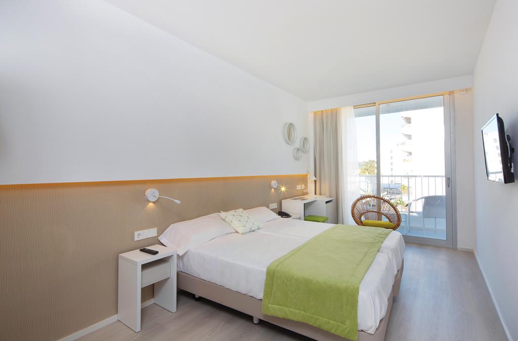 JS Sol de Alcudia: strand, meer en haven 3 JS Sol de Alcudia op Mallorca