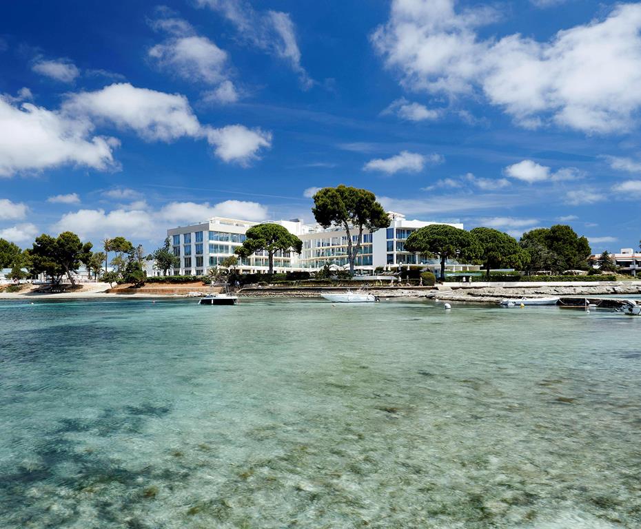 ME Ibiza: lifestylehotel aan de oostkust 4 Me Ibiza op Ibiza