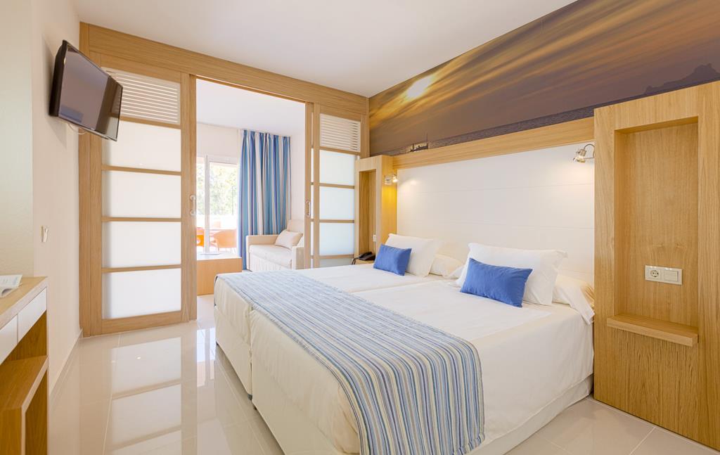 Sirenis Seaview Country Club: gezinsresort Ibiza 4 Sirenis Seaview Country Club op Ibiza
