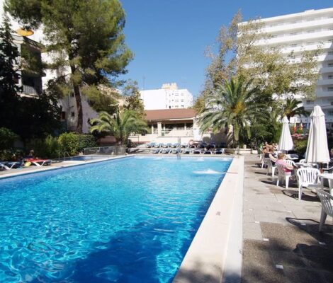 tent Arenal op Mallorca