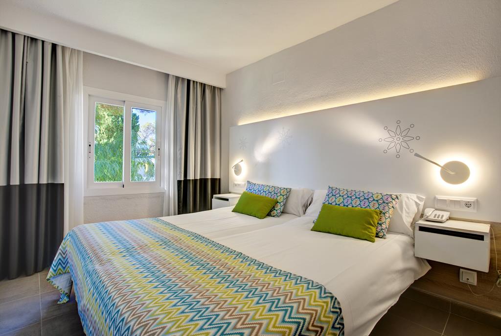 TUI MAGIC LIFE Cala Pada op Ibiza