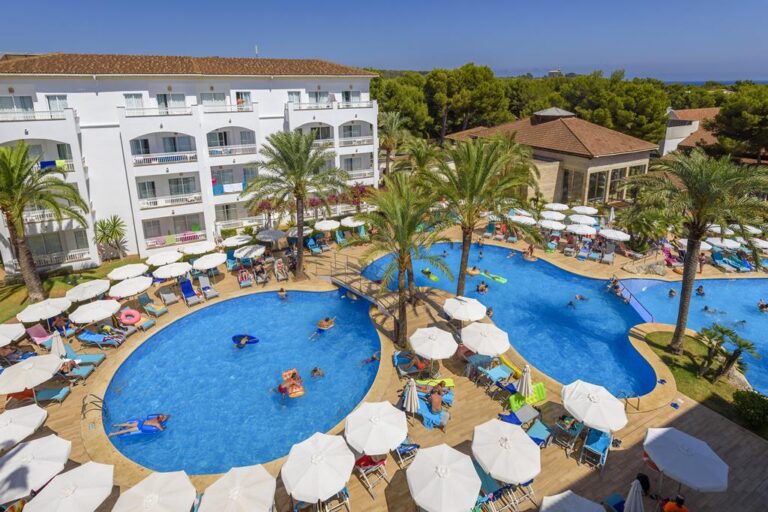 All-inclusive op Mallorca: de hotels met de hoogste cijfers 6 TUI SUNEO Green Garden op Mallorca