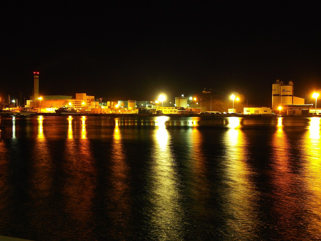 Uitgaan in Maó Menorca: de langste natuurlijke haven als nachtleven 3 Uitgaan in Maó Menorca, foto 2