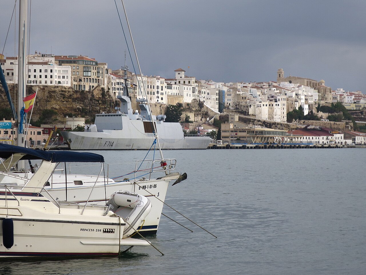 Uitgaan in Maó Menorca: de langste natuurlijke haven als nachtleven 7 Uitgaan in Maó Menorca, foto 6