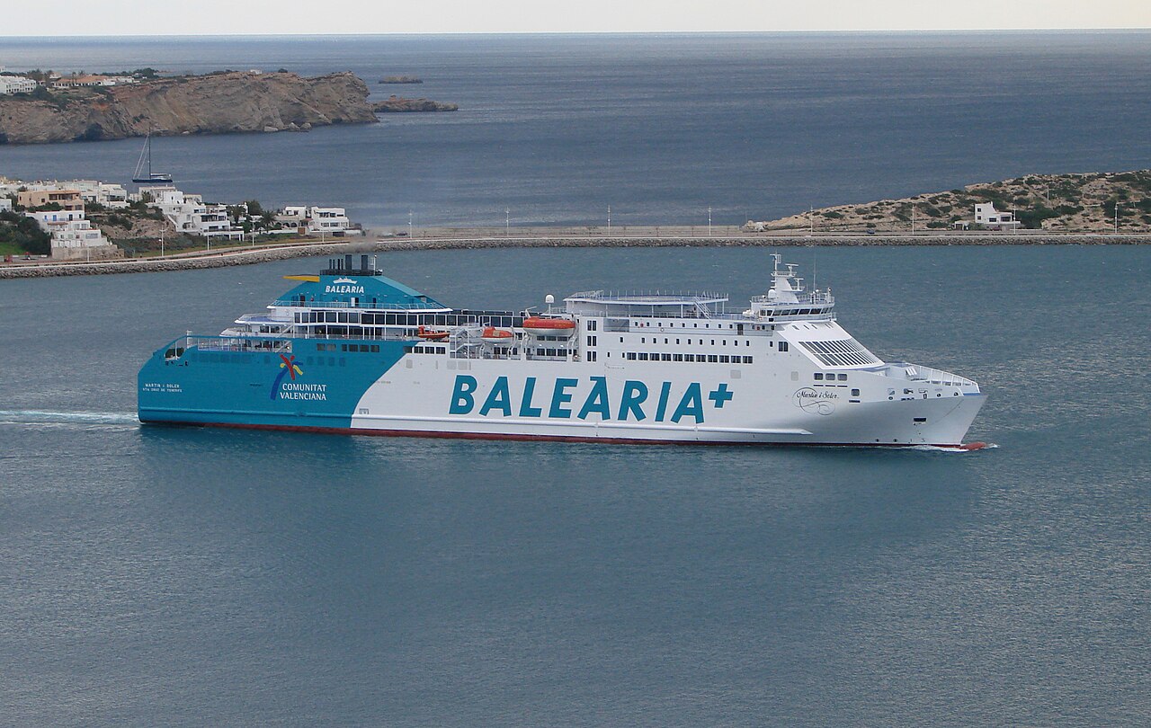 Met de veerboot van Ibiza naar Formentera, foto 1