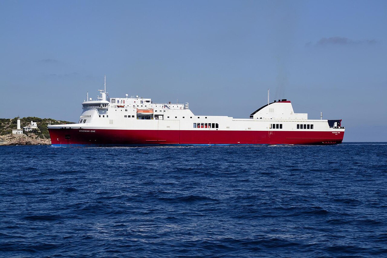 Met de veerboot van Ibiza naar Formentera, foto 2