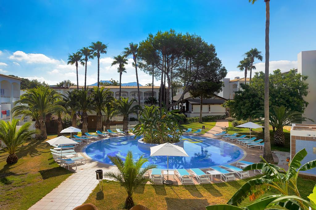 Hotel Vibra Cala Tarida: betaalbaar aan de westkust 2 Vibra Cala Tarida op Ibiza