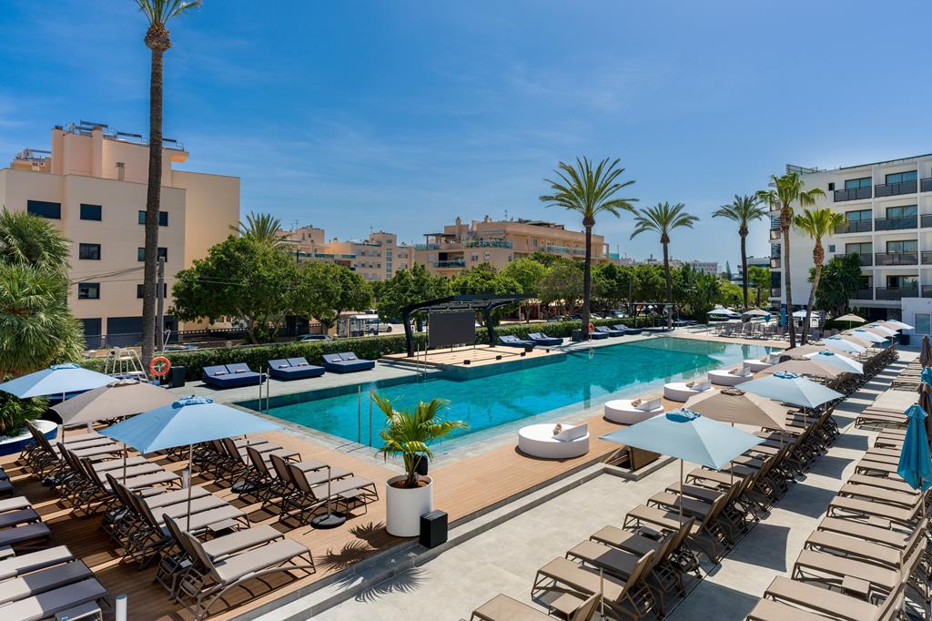 Vibra Mare Nostrum: 520 kamers aan Playa d’en Bossa 2 Vibra Mare Nostrum op Ibiza